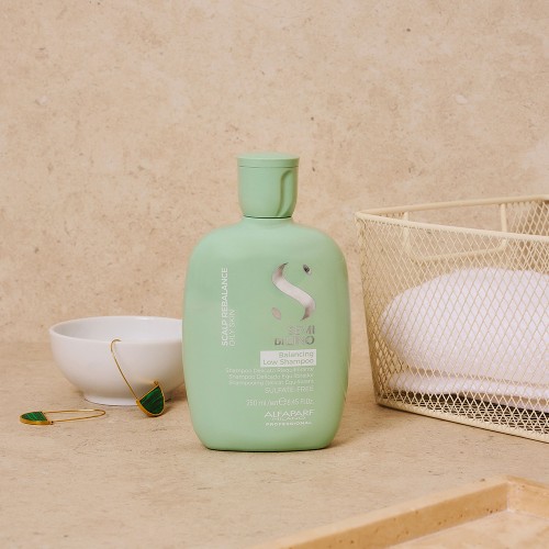 Semi Di Lino Scalp Rebalance Balancing Low Shampoo 250ml