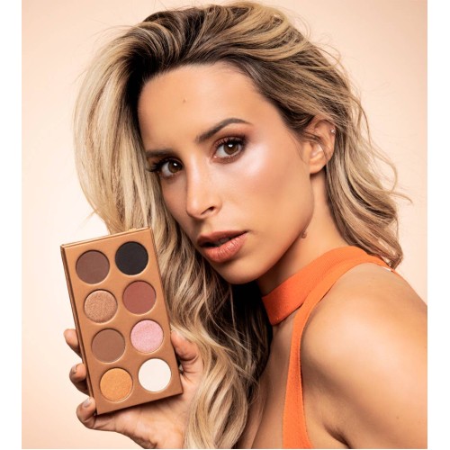 Aura by Helena Coelho Eyeshadow Palette