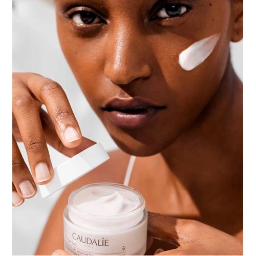 Caudalie Vinoperfect Anti-Stain Luminosity Cream 50ml Caudalie Vinoperfect Anti-Stain Luminosity Cream 50ml