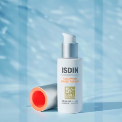 ISDIN Photoprotector Fusion Water Magic Repair SPF50 50ml ISDIN Photoprotector Fusion Water Magic Repair SPF50 50ml