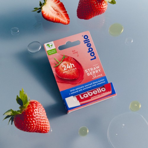Labello Strawberry Shine Lip Care
