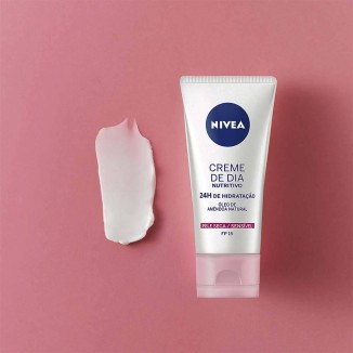 Nivea Day Cream for Dry and Sensitive Skin SPF15 50ml