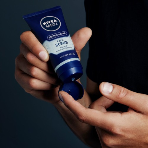 Nivea Men Protect & Care Exfoliating Face Scrub 75ml