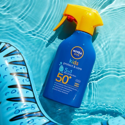 Nivea Sun Kids Protect & Care Spray SPF50+ with Color 270ml