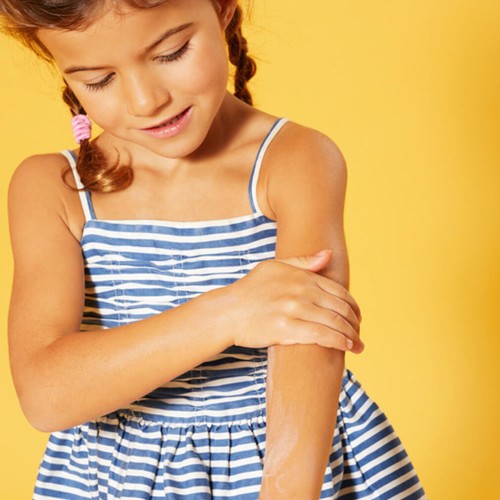 Nivea Sun Babies & Kids Sensitive Protect Spray SPF50+ 270ml