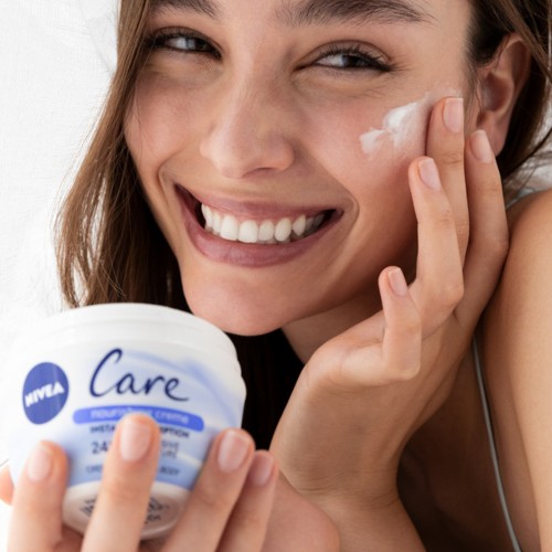 Nivea Care Nourishing Cream 200ml