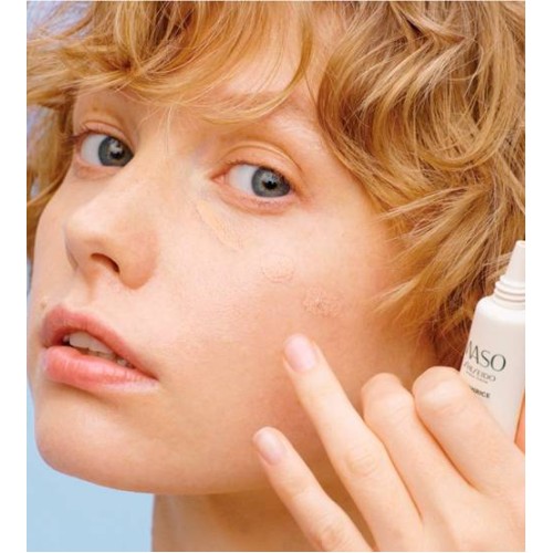 Shiseido Waso Koshirice Tinted Spot Treatment Subtle Peach 8ml